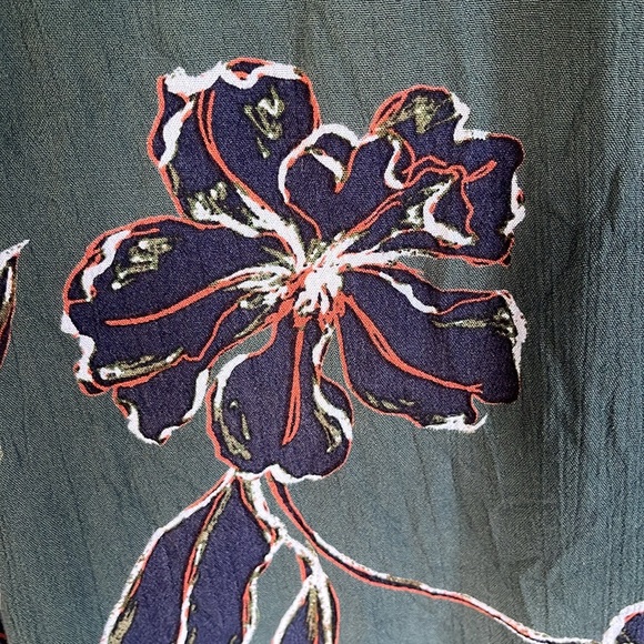 O’Neil women’s medium dress - Picture 6 of 6